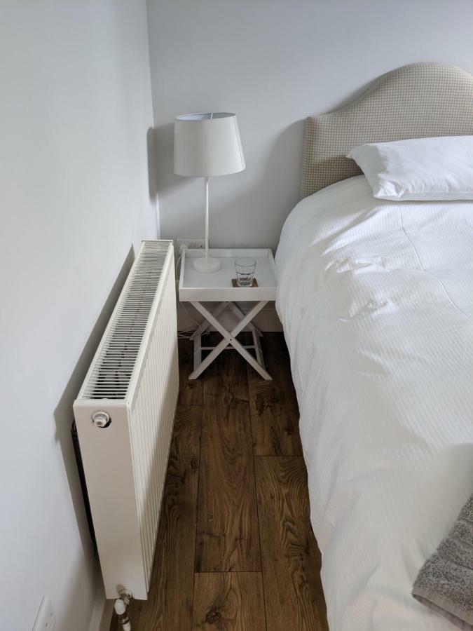 Rose Barn Appartement West Lavington Buitenkant foto